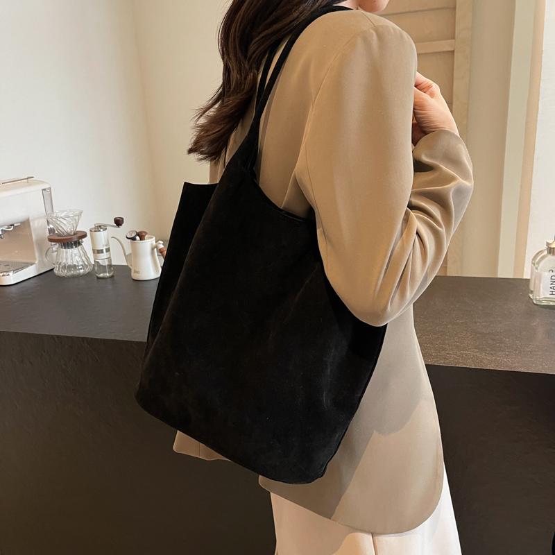 Vintage Large Capacity Women's Suede Shoulder Bag Solid Color Simple Casual Commuter Bag Retro Bags
