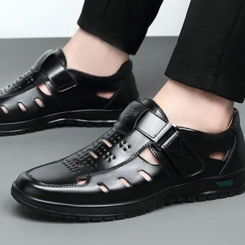 Sandals Summer Men Cozy Hollow Non-slip Soft Cool Lighted Breathable All-match Classic Wearable Fashion Casual Leather Sandals