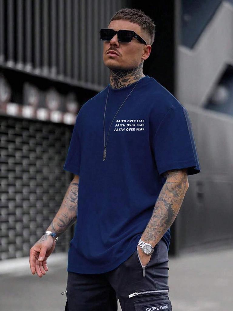 Вера превыше страха Положительная энергия Письмо Графические футболки Мужская мода Хлопковые футболки Летние свободные футболки Одежда Дышащие мягкие топы