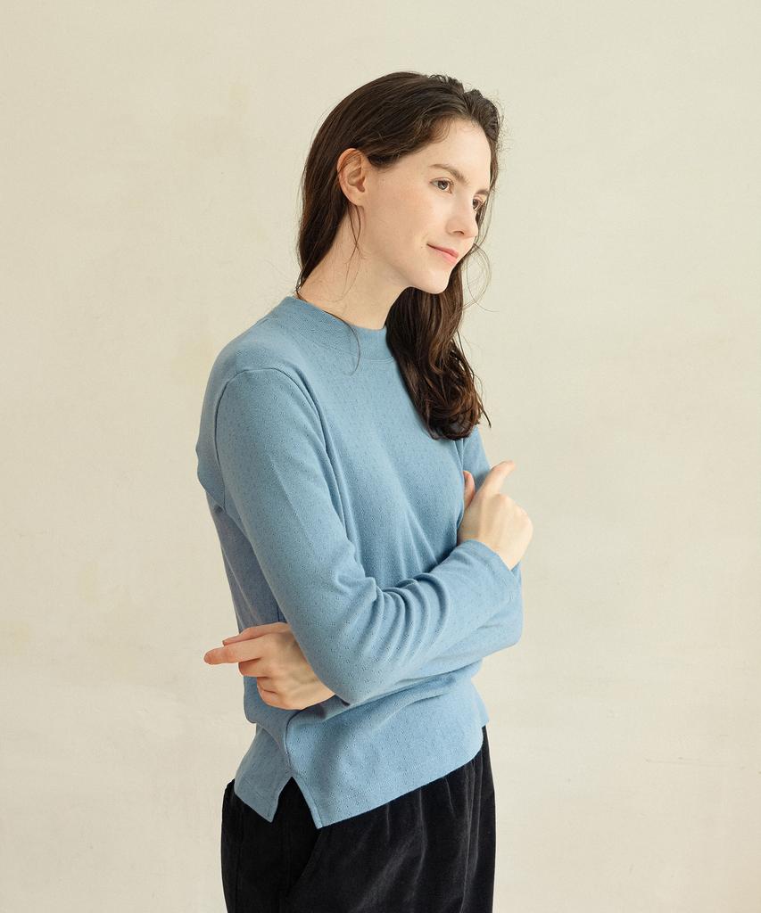 CHIQUITA Eyelet High-Neck T-Shirt Blue 250907Bl