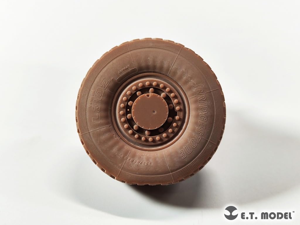 Model Current Ground Force Type 16 Mobile Combat Vehicle Weight Deformable Brake AFV Plastic Model Parts E.T. 1/35 Self-Defense Tire/Muzzle (For Club)