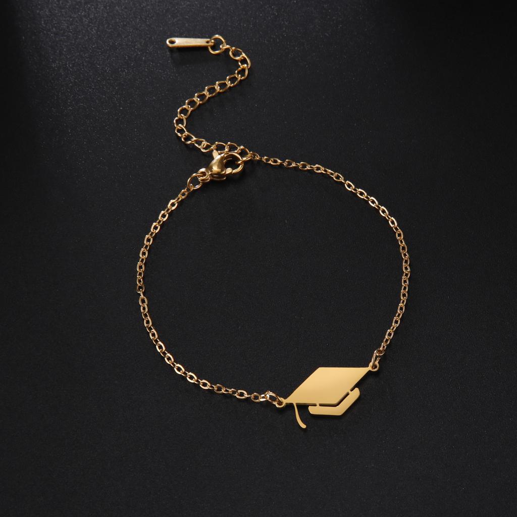 Trendy Bachelor Cap Charms Stainless Steel Bracelet Graduate Hat for Student Souvenir Graduation Season Gift Wholesale