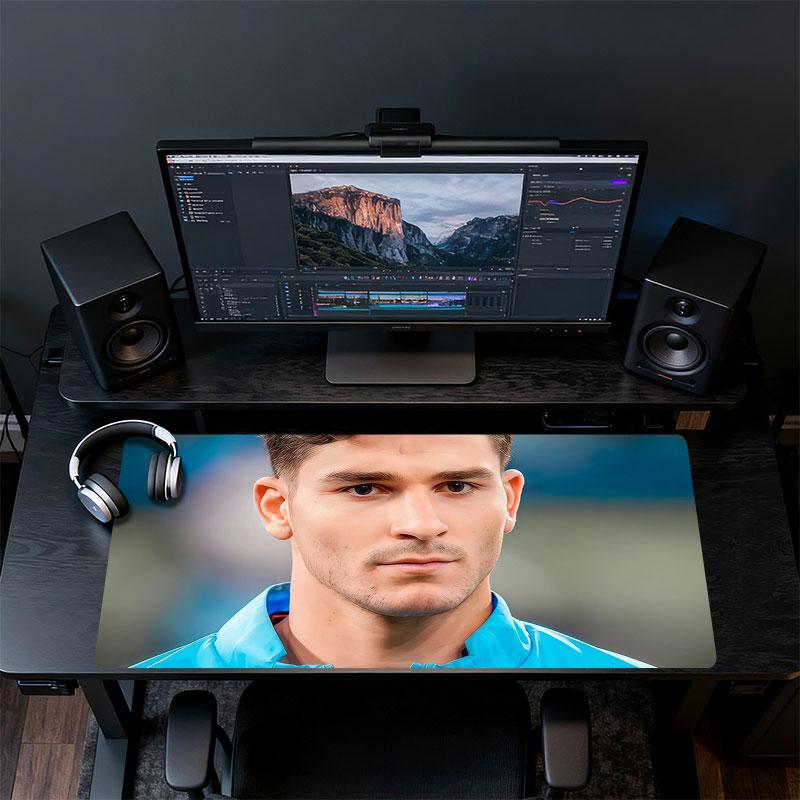 Alvarez Mouse Pad, Large Gaming Desk Mat, Non-slip XXL Mousepad for Laptop & Tablet, Mini PC Playmat with Stitched Edges