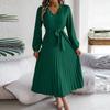 Женское модное ретро-платье в складку с V-образным вырезом, застежкой на пуговицы и длинными рукавами