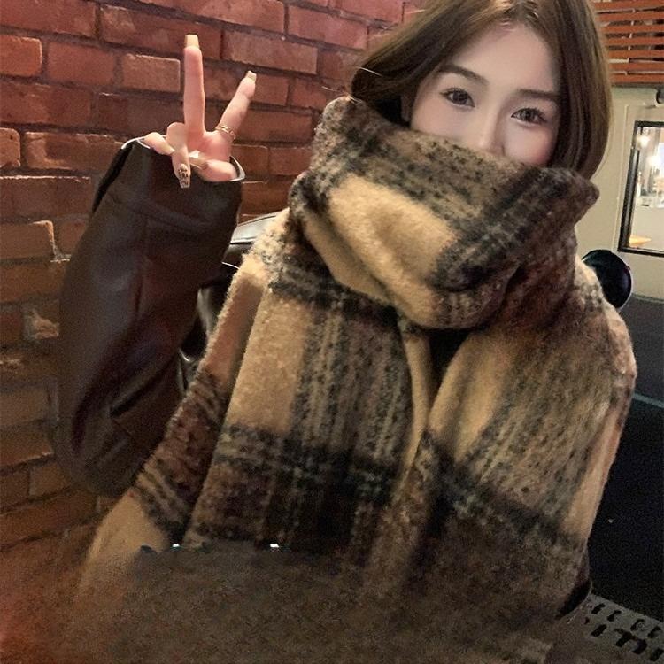 Maillard Style Brown Imitation Cashmere Scarf for Women Winter High End Tassel Mohair Thickened Scarf Student New Style