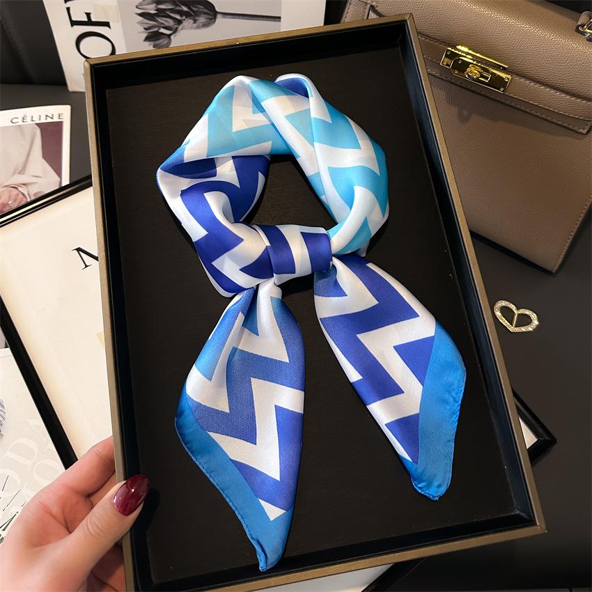 Summer 70Cm Print Square Scarf Checkered Thin Versatile Neckerchief Hair Tie Headscarf Women Wraps Hijabs Luxury Bufandas Poncho