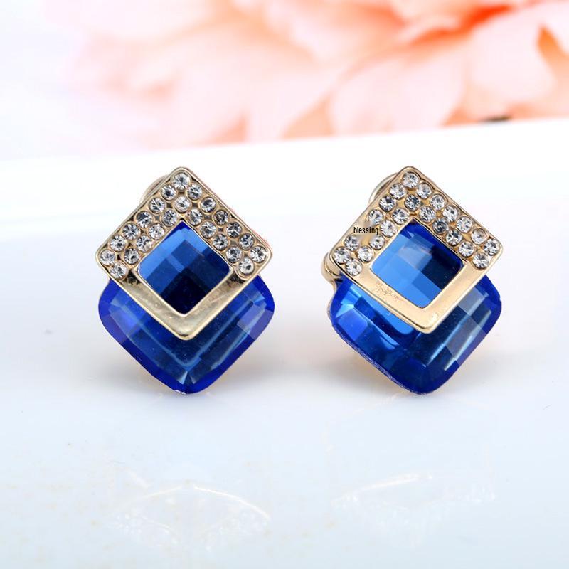 Korean Crystal Rhombus Stud Earrings: Stylish and Versatile Women's Jewelry