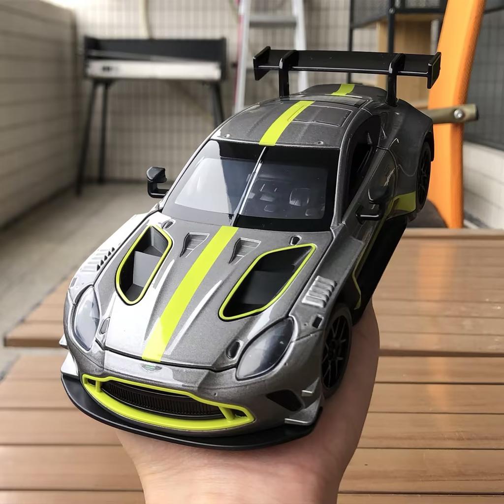 1:22 Aston Martin Vantage GT3 2024 Топ Роскошный Спортивный Автомобиль Металлический Сплав Литая Модель Автомобиля Звук и Свет Коллекционная Хобби Подарок