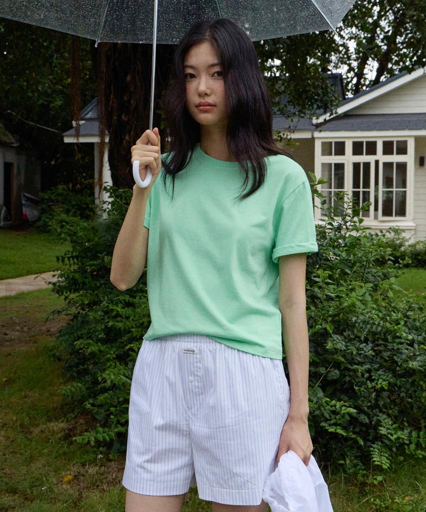НАСТРОЕНИЕ ВНУТРИ ЖЕНЩИНЫ (Женщина) Цветовой набор Essential Layered Crop Half Tee_Серый