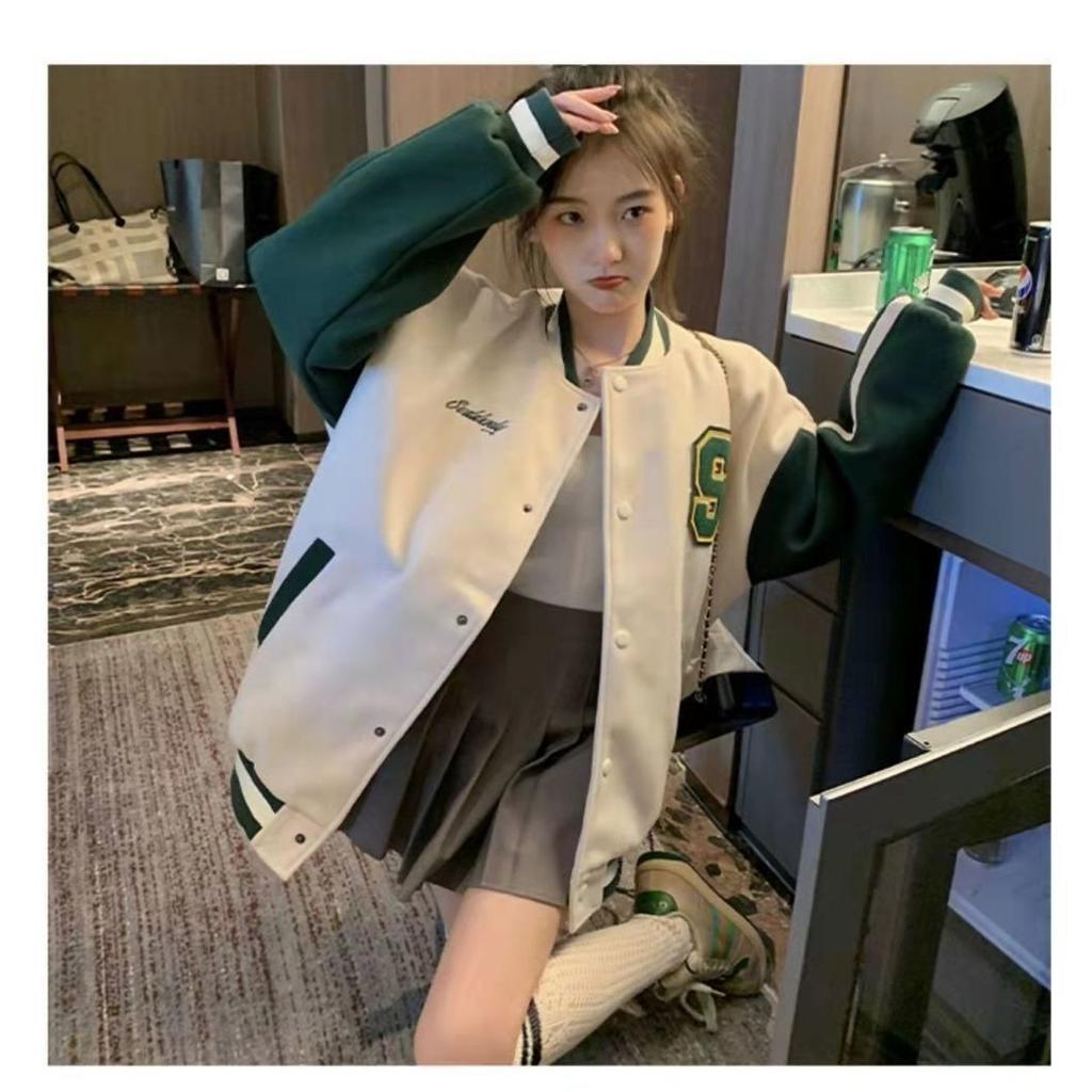 Женская осенняя бейсбольная куртка в студенческом стиле, короткая и свободная, идеально подходит для пар