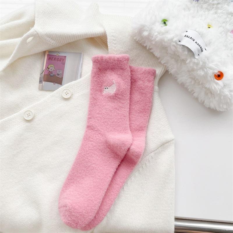 Australian Velvet Cat Embroidered Socks For Women In Winter Thickened Warm Pink Mid-Leg Socks Cute Home Sleep Confinement Socks