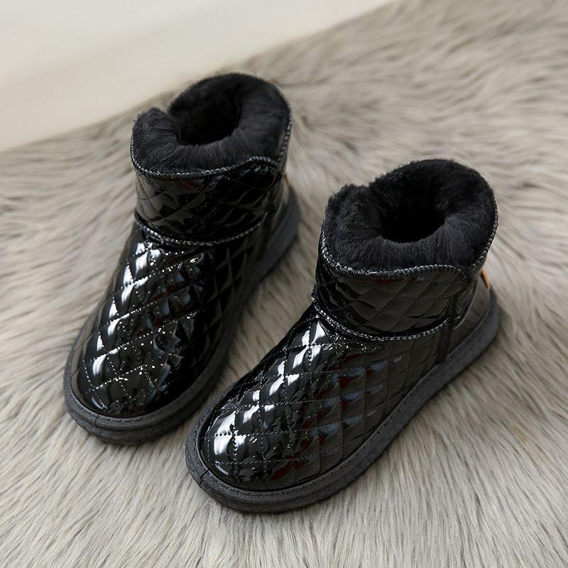 Женские зимние сапоги кожаная поверхность водонепроницаемые 2025 осень и зима новые теплые маленькие хлопковые туфли толстая подошва на платформе бархатная подкладка утолщенные
