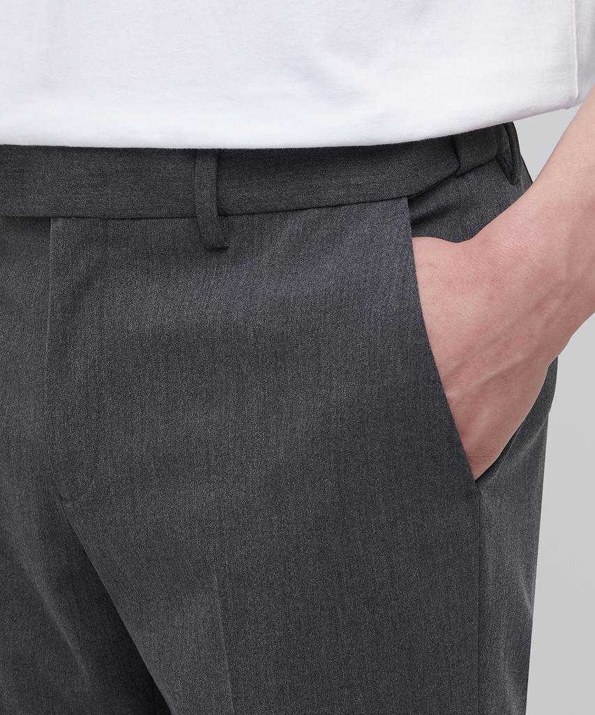 MUSINSA STANDARD Lightweight Tapered Hidden Elastic Waist Length Slacks [Medium Gray]