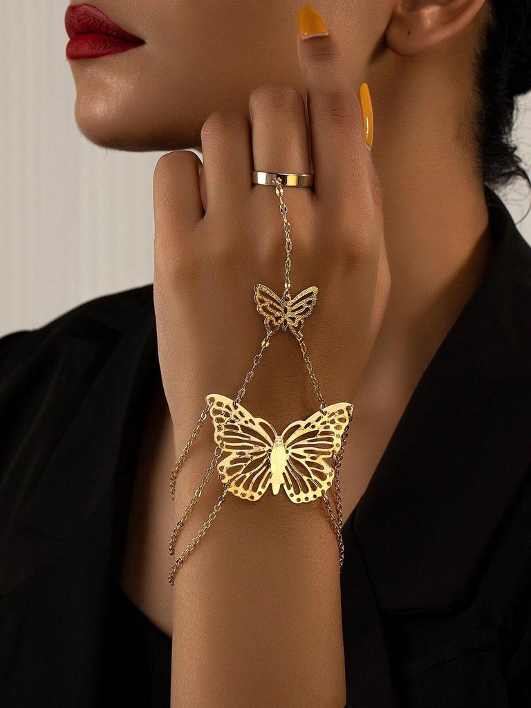 Retro Baroque Style Butterfly Ring Bracelet: European & American Inspired Women's Accessory