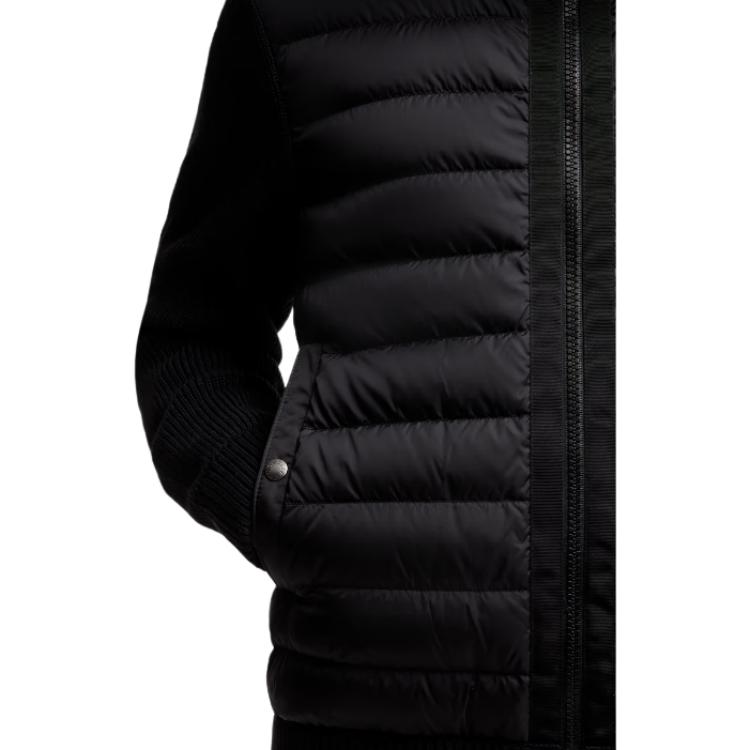 Moncler Quilted Zip Up Jacket K20919B50800A9340999