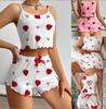 Qulupnayli chiroyli printli pijama to'plami Ayollar yengsiz top elastik belbog'li shortlar qulay uxlash kiyimi