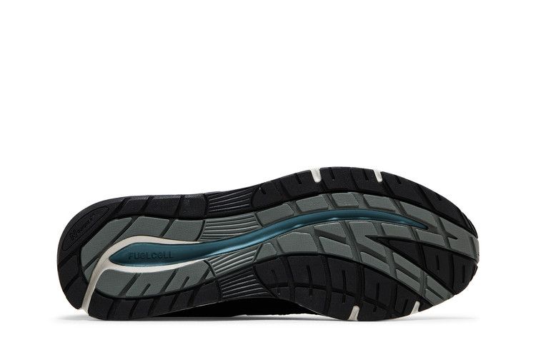 New Balance 991v2 MiUK Black Grey