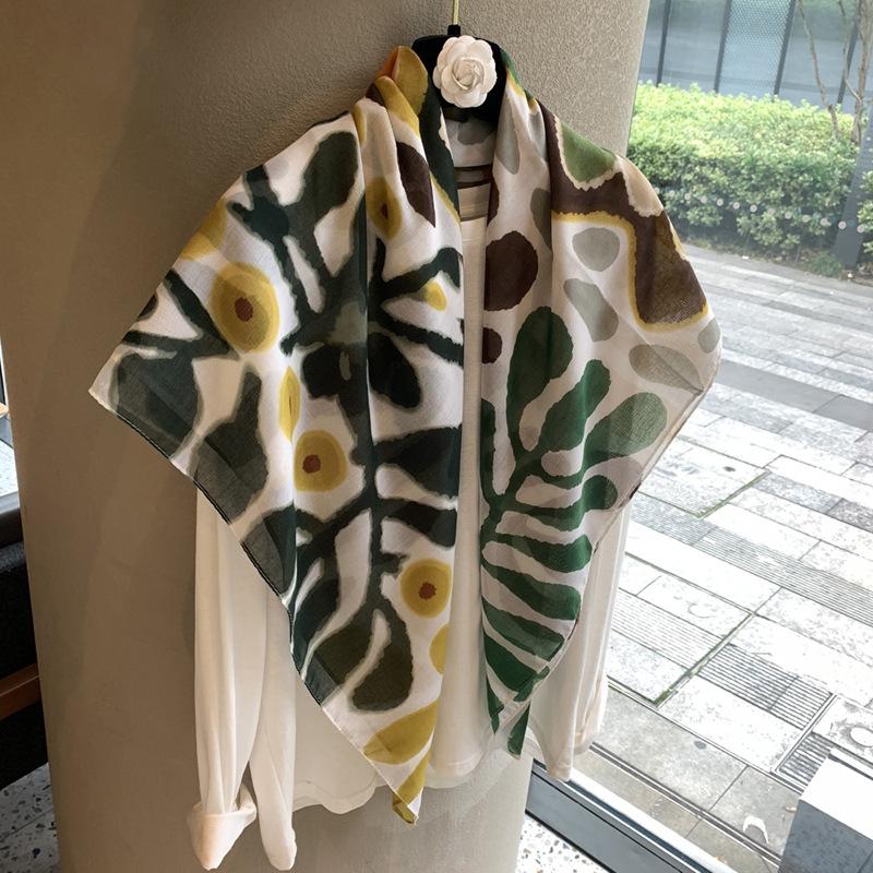 Vintage Polka Dot Printed Light And Thin Scarf Cotton Feel Square Scarf Sunshade Shawl Headscarf Belt Scarf Silk Scarf