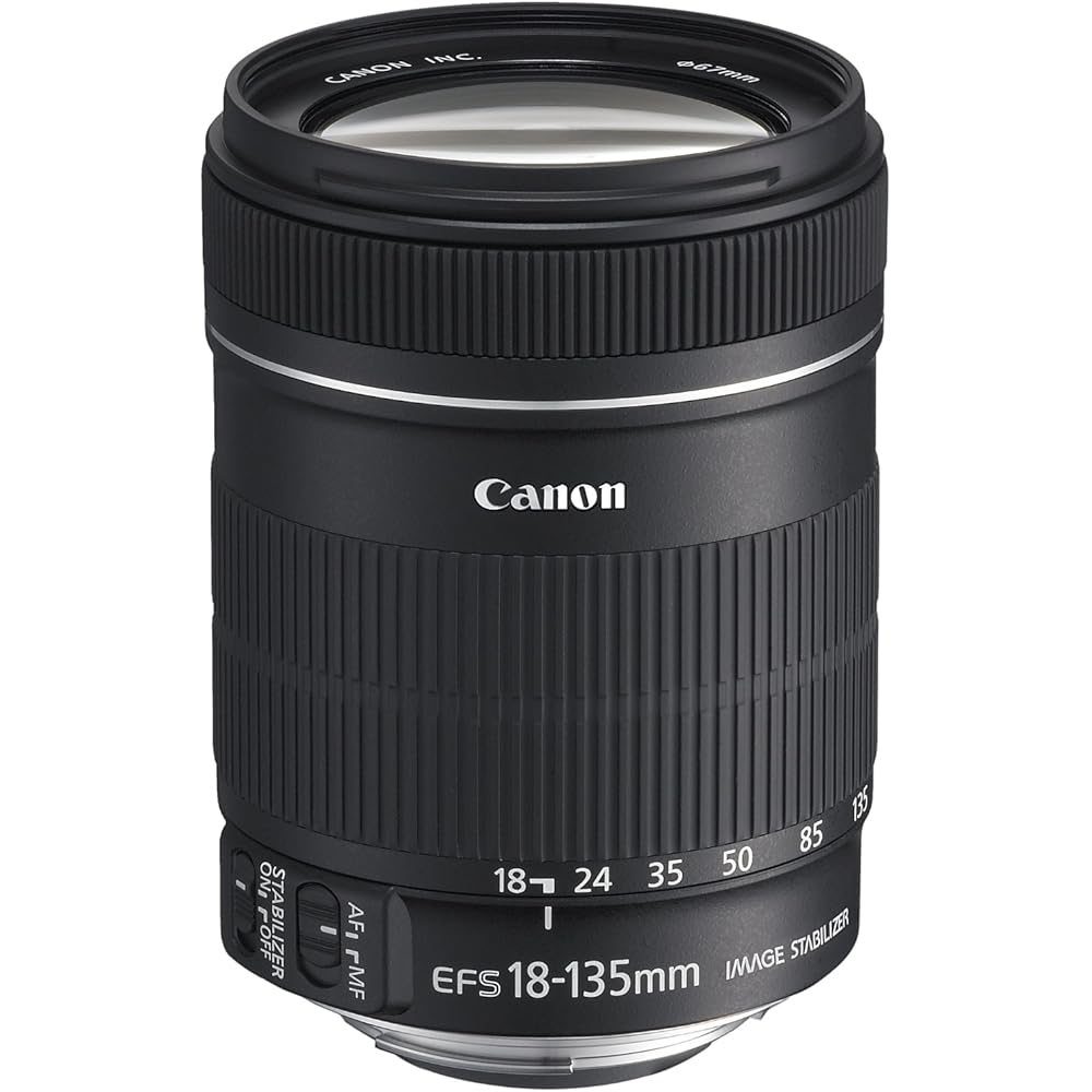 Canon Standard Zoom Lens EF-S18-135mm F3.5-5.6 IS APS-C Compatible