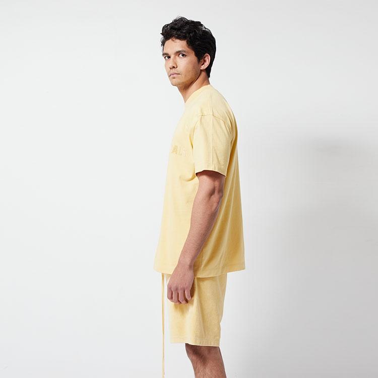 Fear of God Essentials Лого-футболка SS23 'Light Tuscan' Мужская 125BT222002F