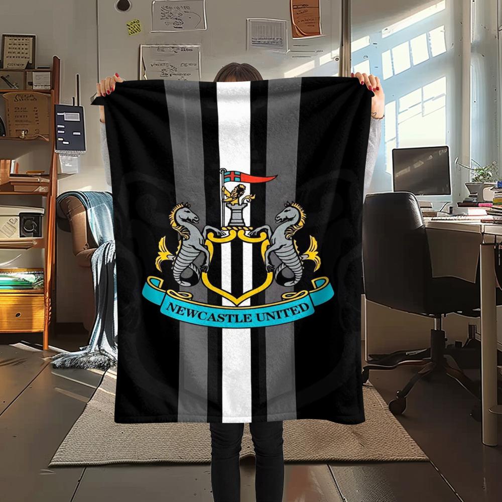1Pc Newcastle United Print Flannel Blanket High Quality Warm Comfortable Cover for All Seasons Perfect for Gifts Home Decor