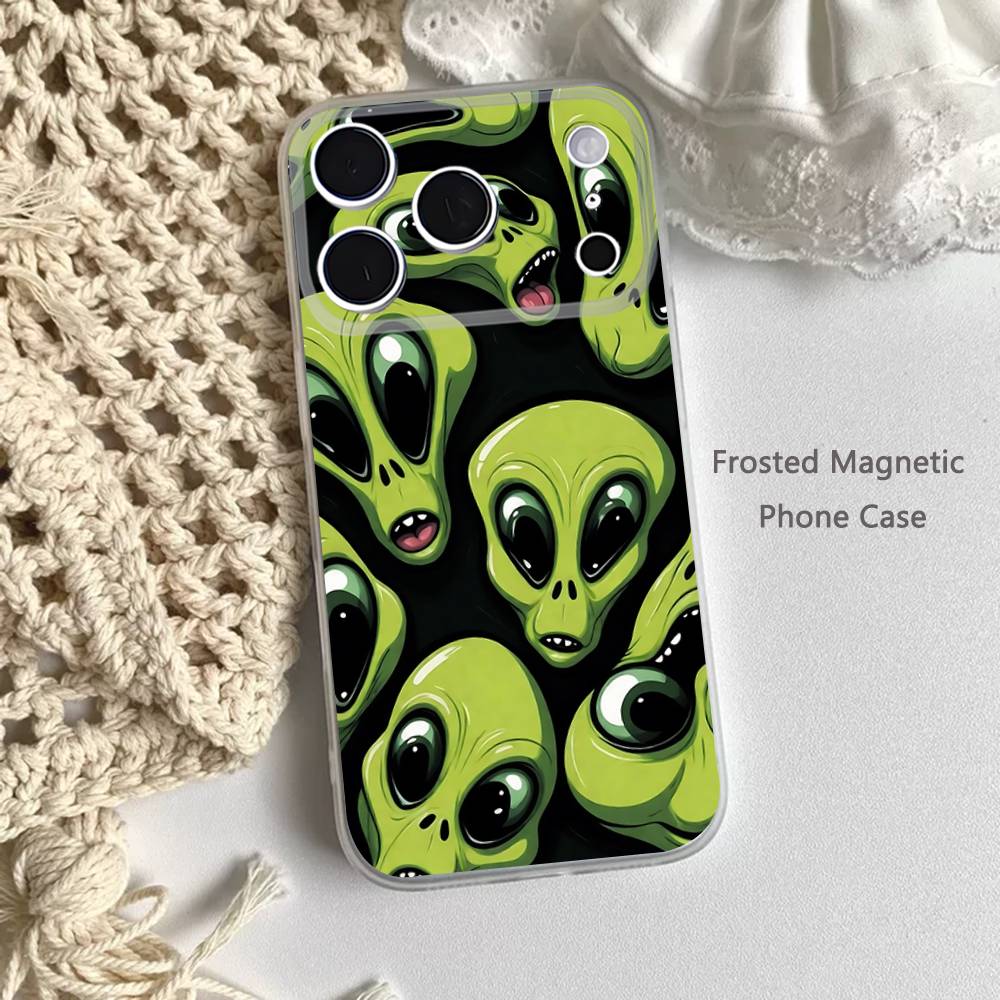Уникальное Космическое НЛО Инопланетянин Для iPhone 11,12,13,14,15,17,16,Pro,Plus,E,Max,Air,Mini Прозрачный Магнитный Матовый Чехол