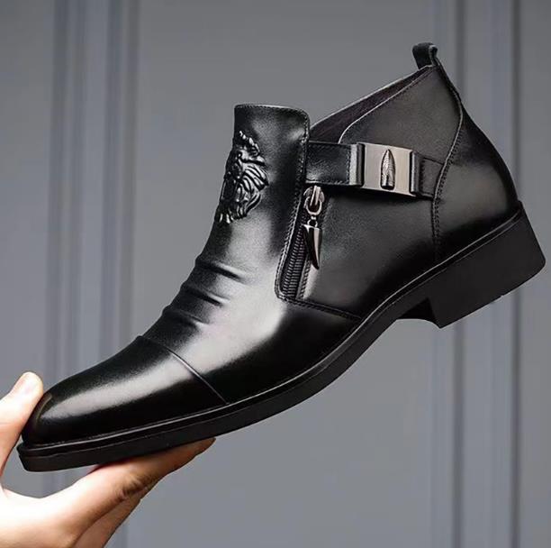 Fashion Men's Vintage Cowboy Boots Leather Buckle Strap Punk Ankle Boots Pointed Toe Motorcycle Boots Buty Do Kostki Sepatu Pria Black