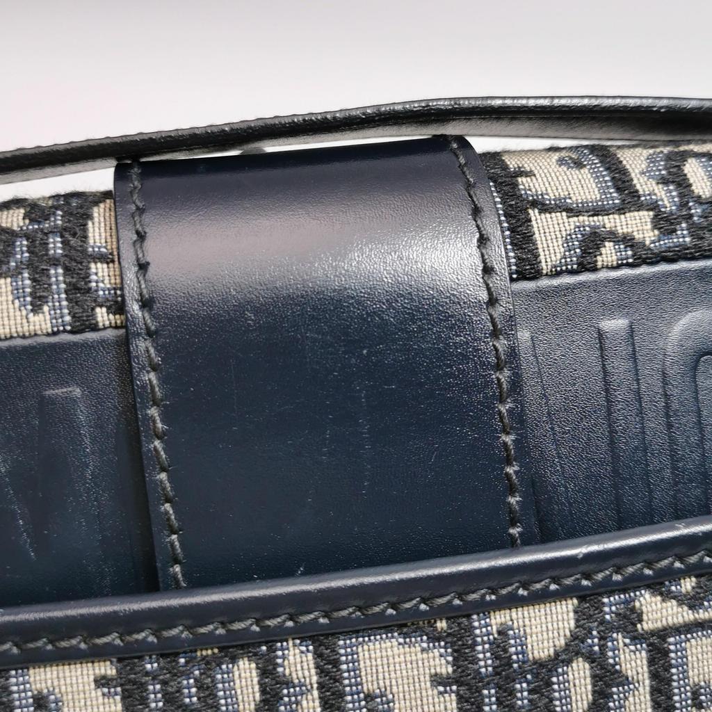 [Pre-Owned] 30 Montaigne Oblique Embroidered Monogram Flap Adjustable Shoulder Strap Montaigne Box Bag Leather Details Large - Good #IT1VG5