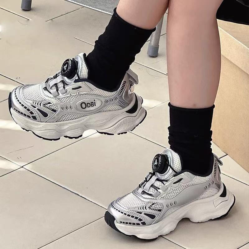 Kids Breathable Mesh Sneakers With Rotating Buckle Closure Unisex Chunky Running Shoes