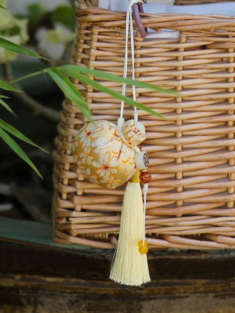 New Chinese-Style Empty Sachet Bags, Small Portable Incense Pouches, Traditional Hanfu and Qipao Hanging Ornaments, Finished Mugwort Sachets, Car