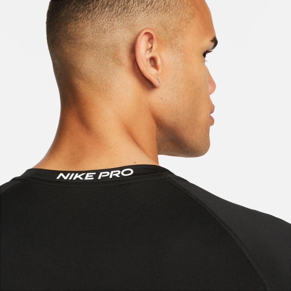 Nike Pro T-shirt Short Sleeve Crew Neck polyester Black