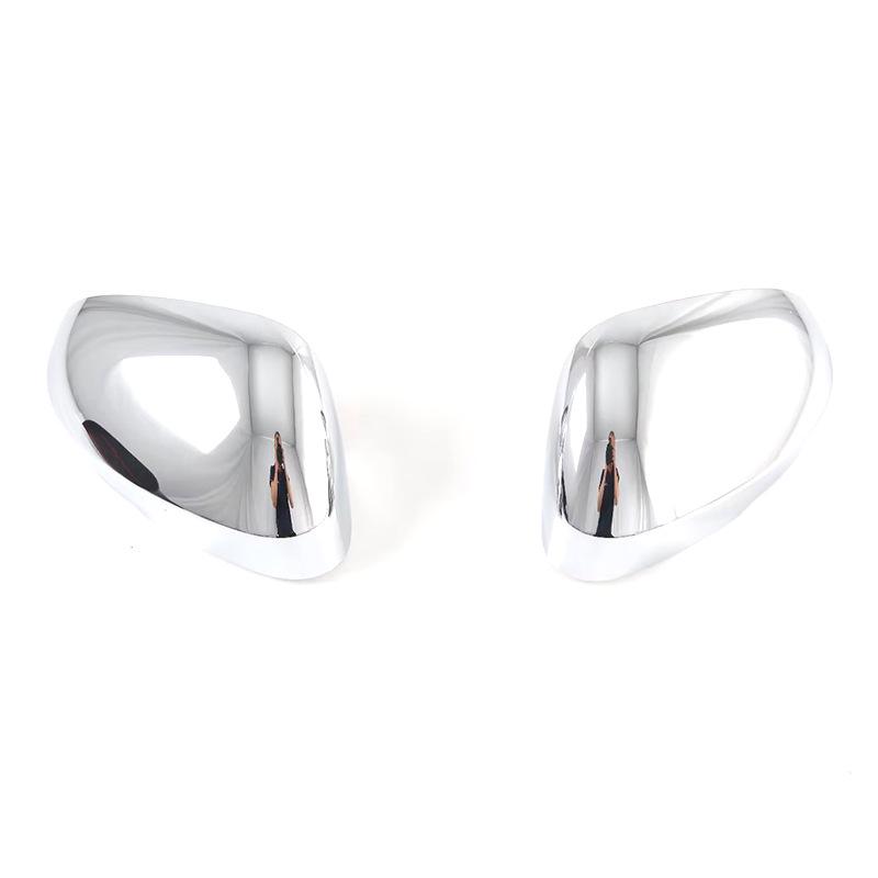 Комплект противотуманных фар и логотипов на зеркала для Mitsubishi Outlander 2023 года