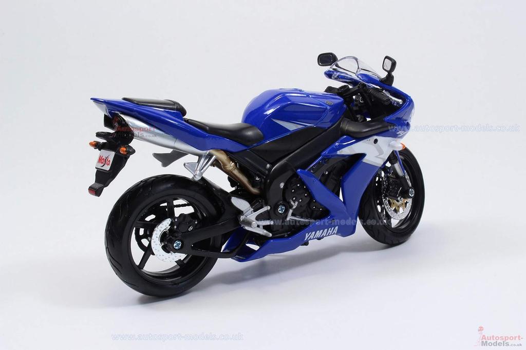 Maisto Завершенный мотоцикл Yamaha 1/12 YZF-R1