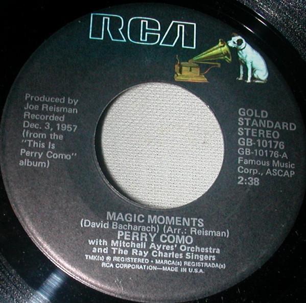 7inch Record PERRY COMO - Magic Moments / Prisoner Of Love GB10176 RCA US Pop Used