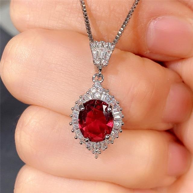 Huitan Fashion Design Female Necklace Anniversary Party Luxury Lady 'S Necklaces With Brilliant Cubic Zirconia Gift New Jewelry