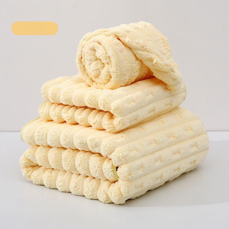 Soft Ultra-Fine Fiber Bath Towel, Absorbent and Quick Drying Towel, Home Soft Thickened Coral Velvet Bath Towel