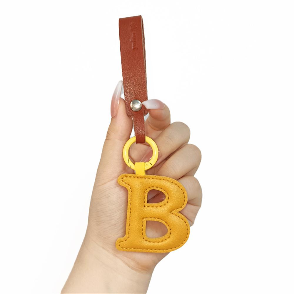 Creative PU Leather 26 Letter Keychains Fashion Alphabet Keyrings Handbag Ornaments Pendant Car Key Holder Accessories Gifts