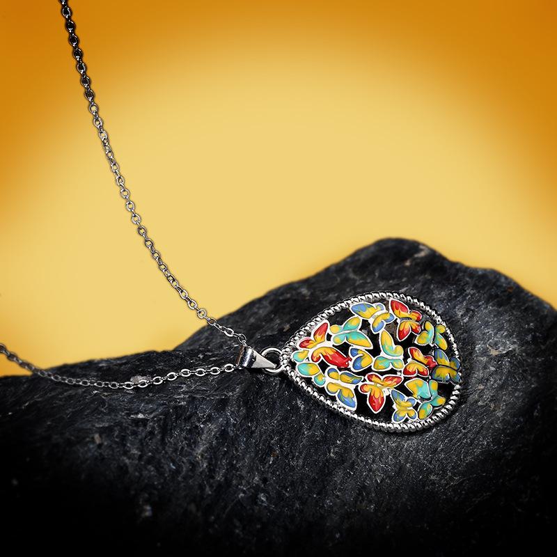 Богемный этнический стиль Бабочка Эмаль Ожерелье Цветной эпоксидный кулон Ключица Женщина