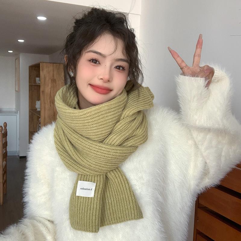 New Red Knitted Scarf Men's and Women's Winter Christmas Student Couple Versatile Thickened Wool Scarf