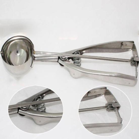 Привлекательная яркая ложка для мороженого из нержавеющей стали