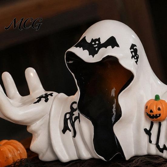 Desktop Ghost Figurine Halloween White Robe Figurine, Spooky Wizard Decorative Gothic Statue, Sculpture Candle Holder, for Home Bedroom Statue