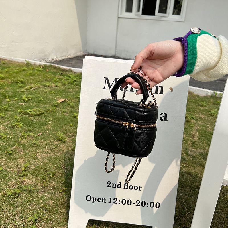 Стеганая сумка-сатчел Классический стиль На одно плечо Мини-сумка для помады