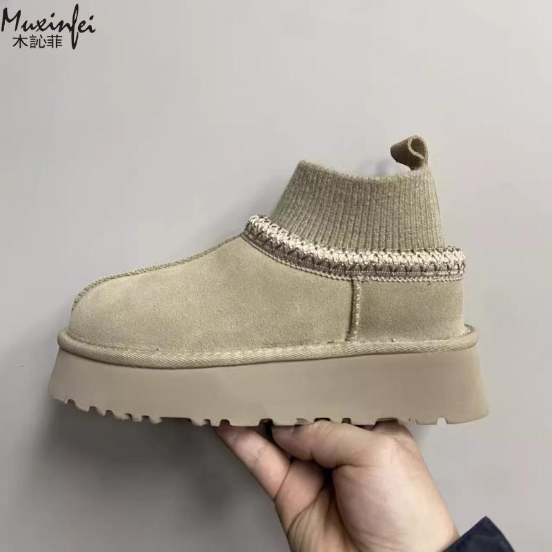 Women's velvet socks with ethnic snow boots, winter new warm and casual thick soled cotton shoes, fashionable short boots