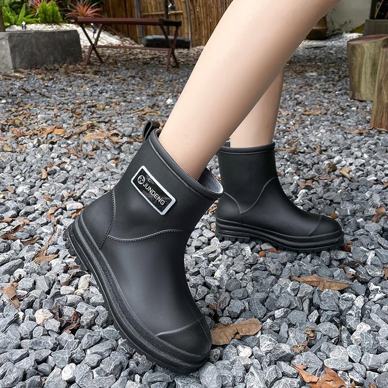 Short Rain Shoes Women's Waterproof and Non-slip Water Boots Wear-resistant Outdoor Versatile Shoes Kitchen Work Water Shoes