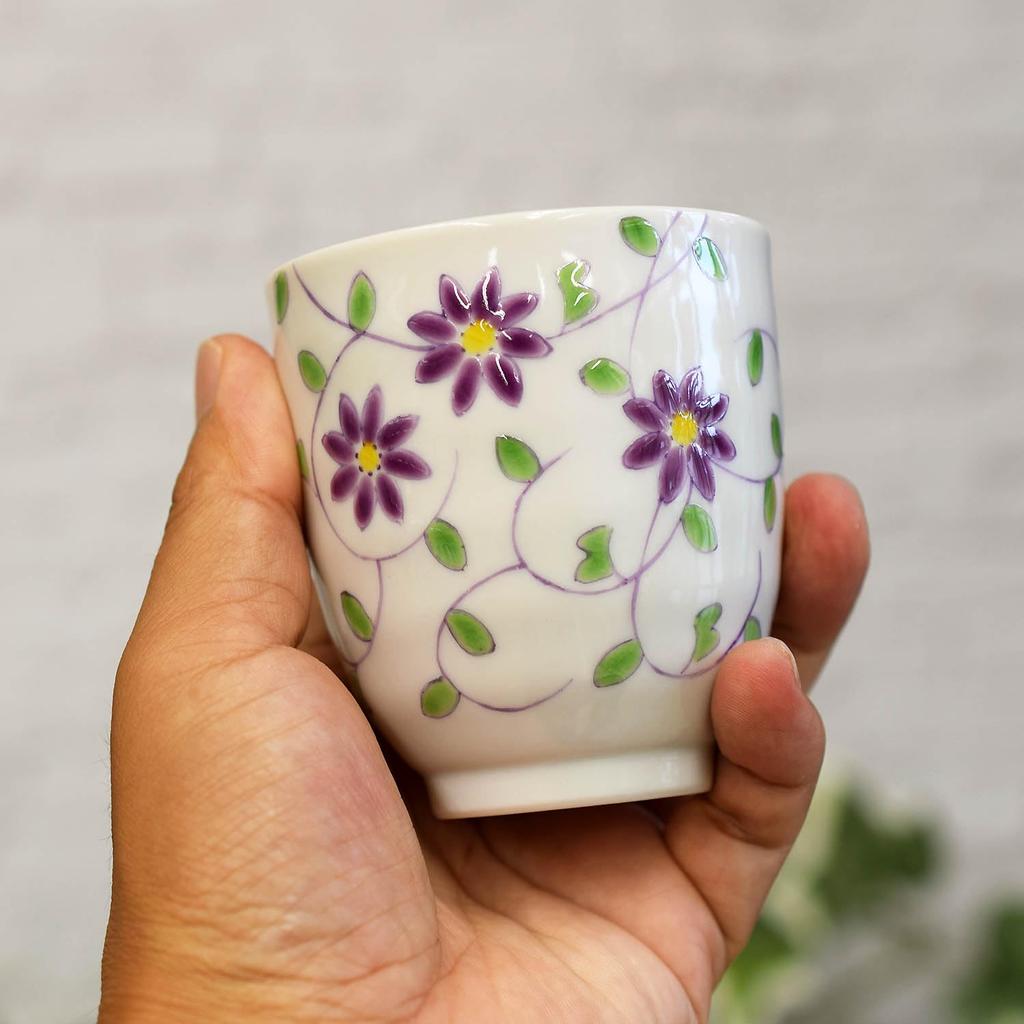 Waza No Kura Pair of Stylish Kutani Ware Teacups with Floral Arabesque Ceramic Brand Japanese Made In Japan Design, Teacups, Name, Tableware,