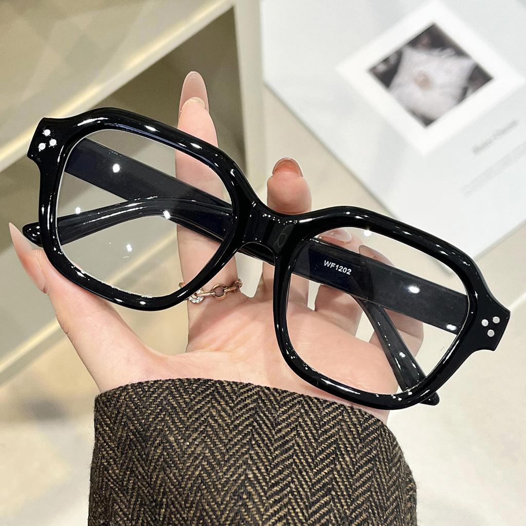 Retro Anti Blue Light Computer Glasses Women Men Oversized Frame Fashionable Flat Lens Eyeglasses Classic Spectacles Ouclos