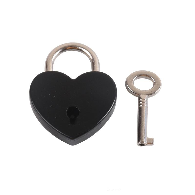 Антикварный стиль Сердце Форма Навесной замок Винтажный замок Розовый Романтический Милый Дневник Навесные замки Замок с ключом Свадебные украшения