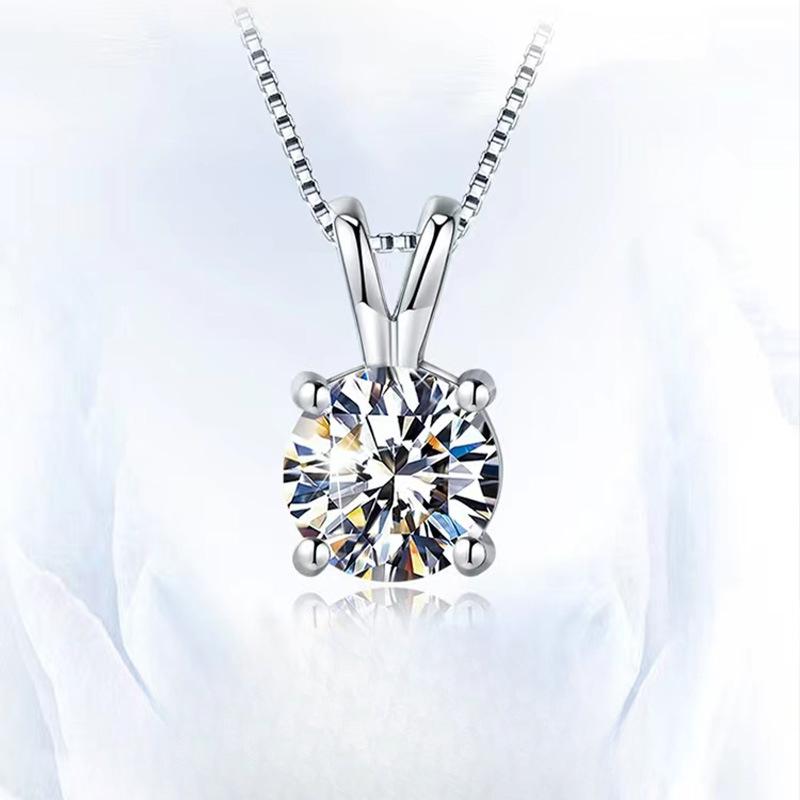 Four-Claw Sterling Silver S925 Necklace Women's Simple Classic Rabbit Pendant Carat Light Luxury Non-Fading