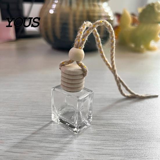 Indoor Aromatic Hanging Decor Car Perfume Bottle Pendant, Creative Air Freshener Diffuser Essential Oil for Vehicle, Portable Holder, Interior
