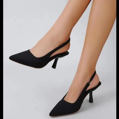 Внешняя торговля 2025 Весна Высокие каблуки Большой размер Острый каблук Средний каблук Пустые Baotou Модные босоножки на высоком каблуке 2025